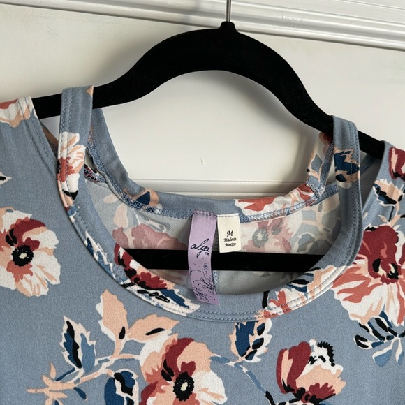 Alya Floral Print Dress - Size M - Picture 2 of 4